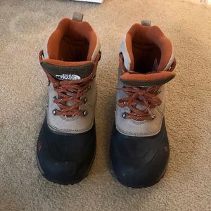 Boys North Face snow/hiking boots